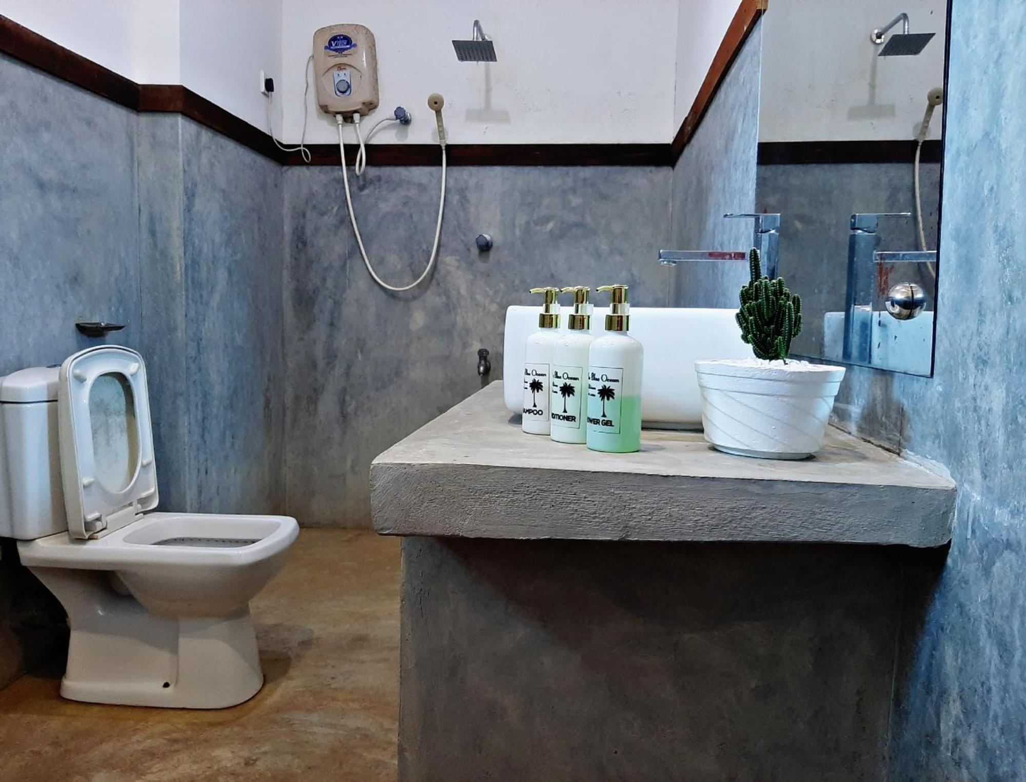 Villa Blue Ocean Мириса Екстериор снимка